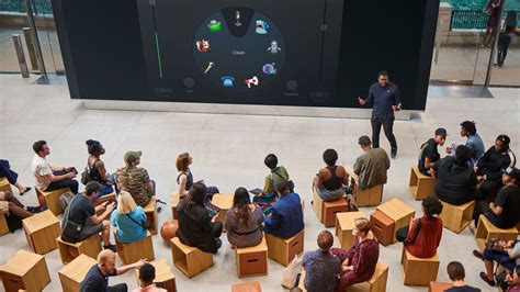 Discover inspiring programs happening every day near you. . Today at apple